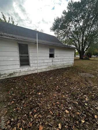 $27,500 | 106 Locust Street, Coffeen, IL 62017