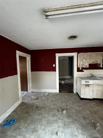 $30,000 | 106 Locust Street, Coffeen, IL 62017