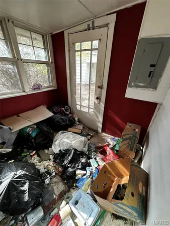 $27,500 | 106 Locust Street, Coffeen, IL 62017