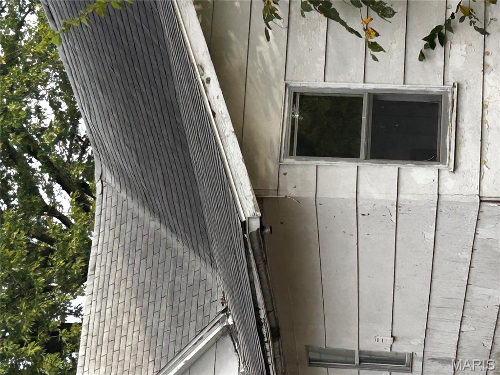 106 Locust Street Coffeen, IL 62017 - Photo 9 of 71