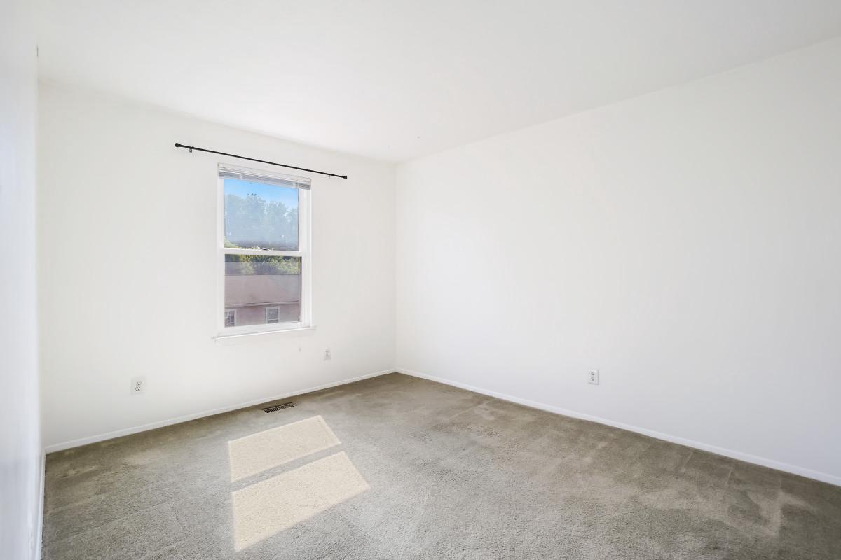 35 Bellfalls Way Nottingham, MD 21236 - Photo 20 of 30 a view of an empty room with a window