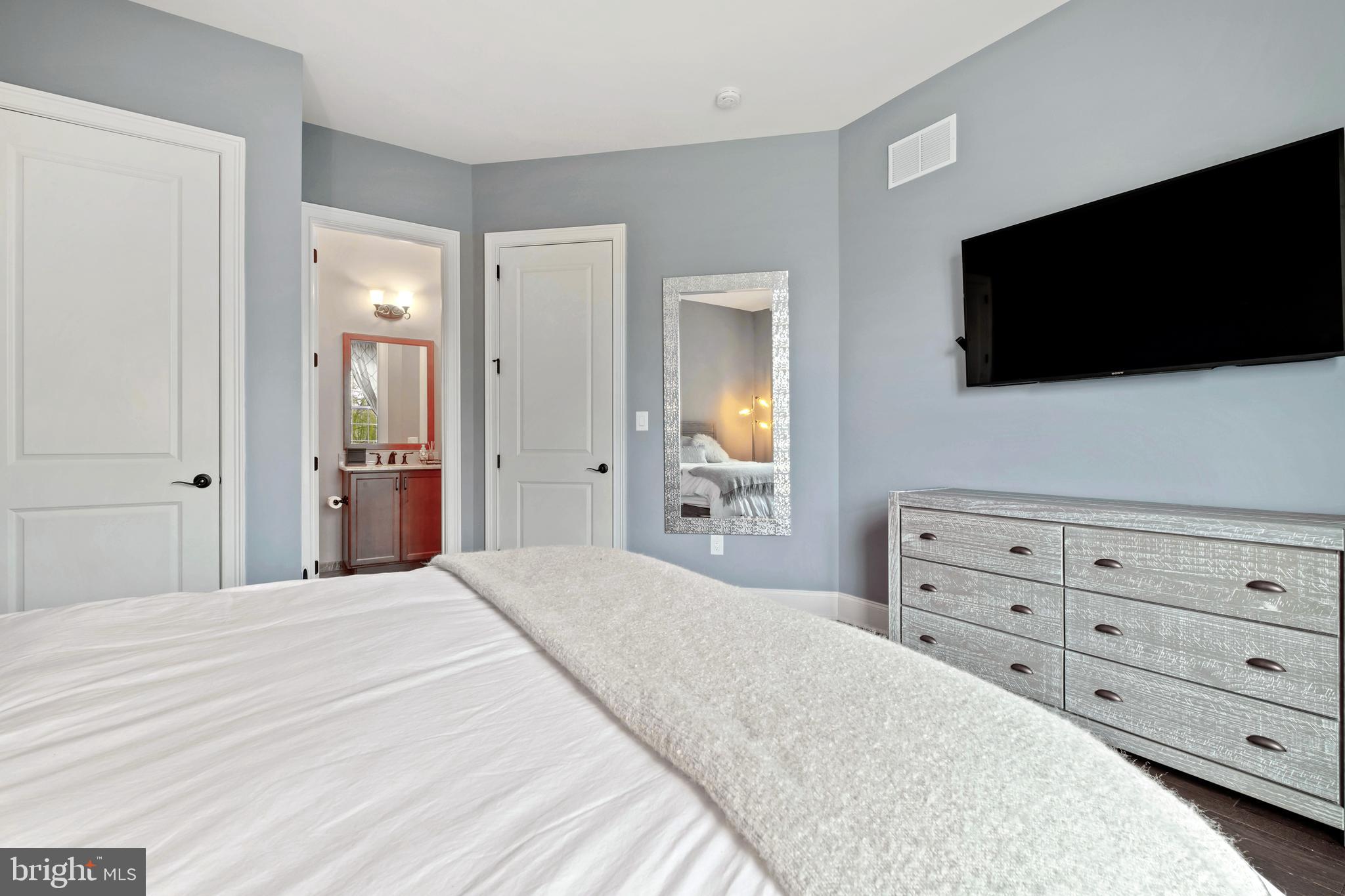 15 Windermere Road Lincroft, NJ 07738 - Photo 35 of 101