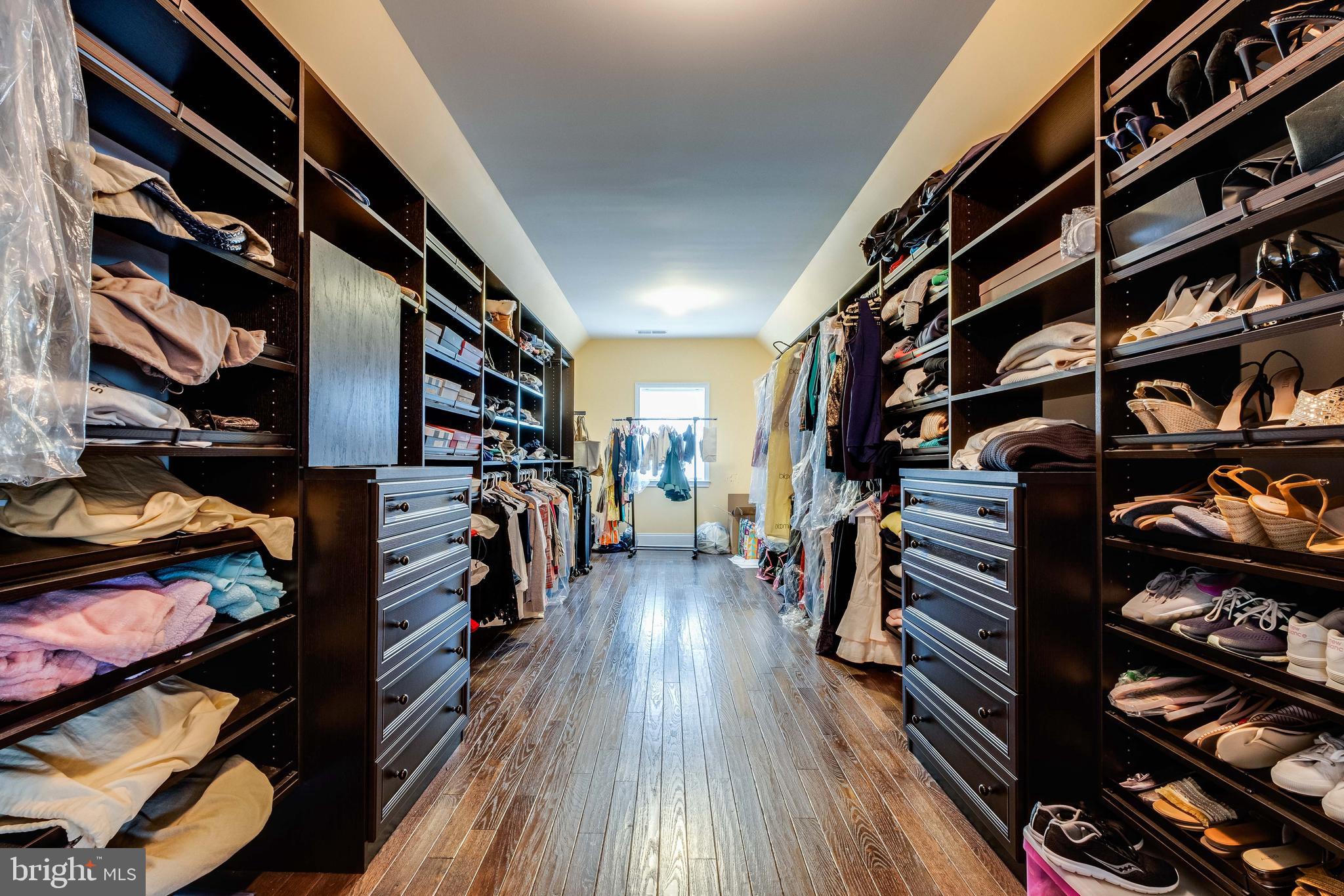 15 Windermere Road Lincroft, NJ 07738 - Photo 49 of 101