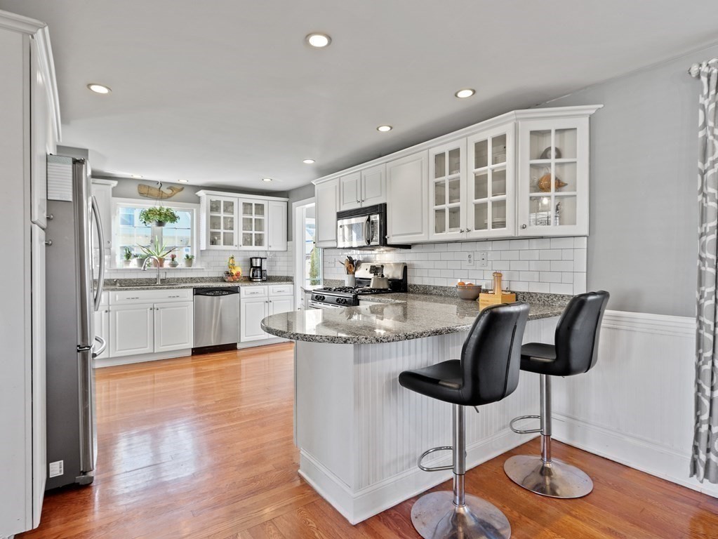 45 Virginia Road Quincy, MA 02169 - Photo 3 of 35 Gallery Image 3