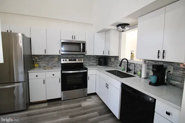 $335,000 | 107 Treetops Drive, Lancaster, PA 17601