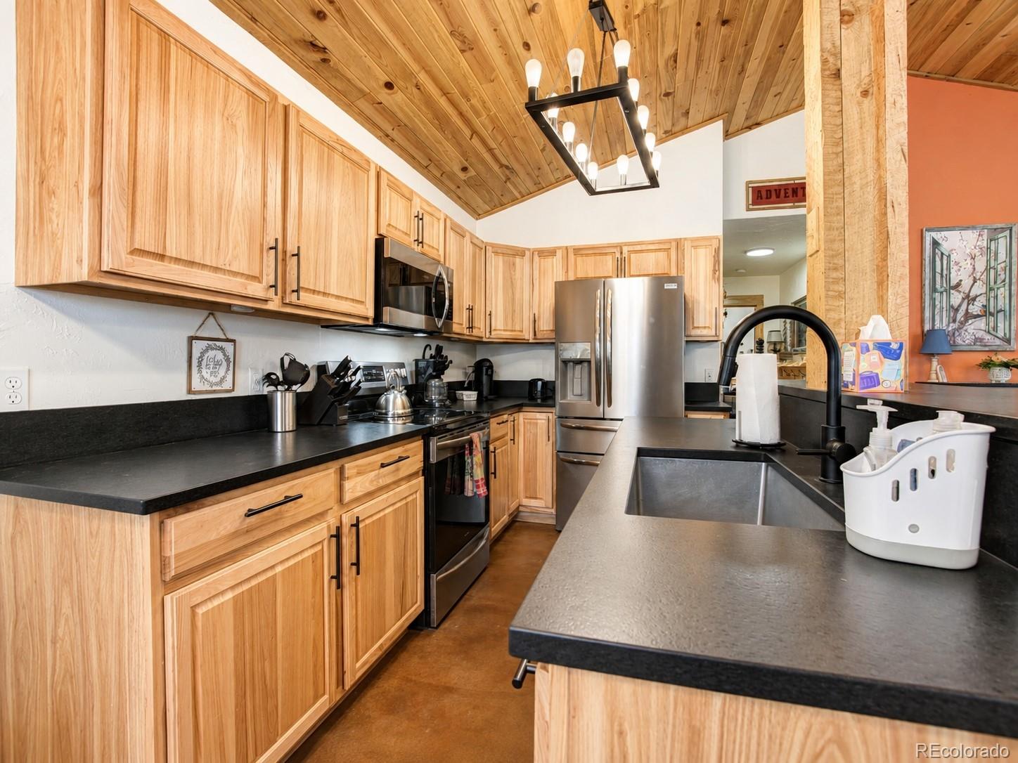 53 Warpath Road Como, CO 80432 - Photo 13 of 36
