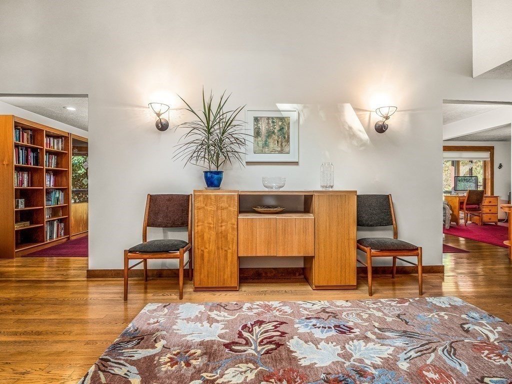 345 Silver Hill Road Concord, MA 01742 - Photo 12 of 38 Gallery Image 12