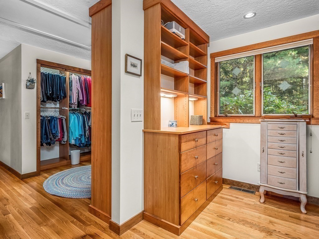 345 Silver Hill Road Concord, MA 01742 - Photo 21 of 38 Gallery Image 21