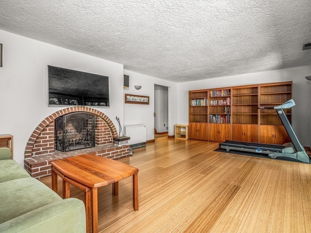 345 Silver Hill Road Concord, MA 01742 - Photo 28 of 38 Gallery Image 28