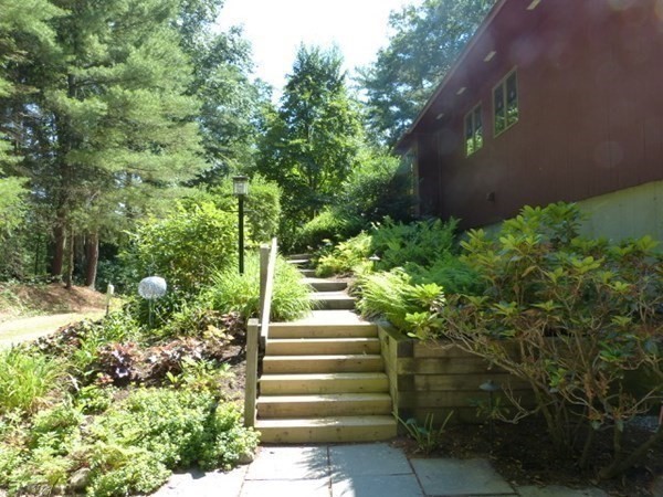 345 Silver Hill Road Concord, MA 01742 - Photo 3 of 38 Gallery Image 3