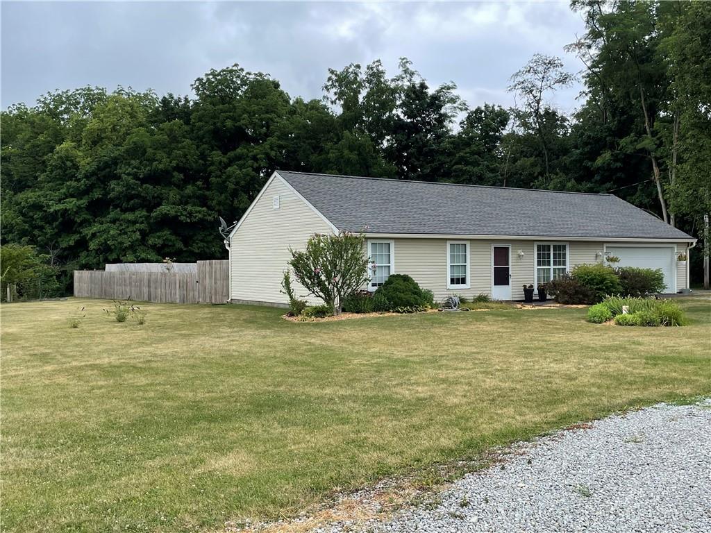 2841 Mattie Harris Road Centerville, IN 47330 - Photo 4 of 46