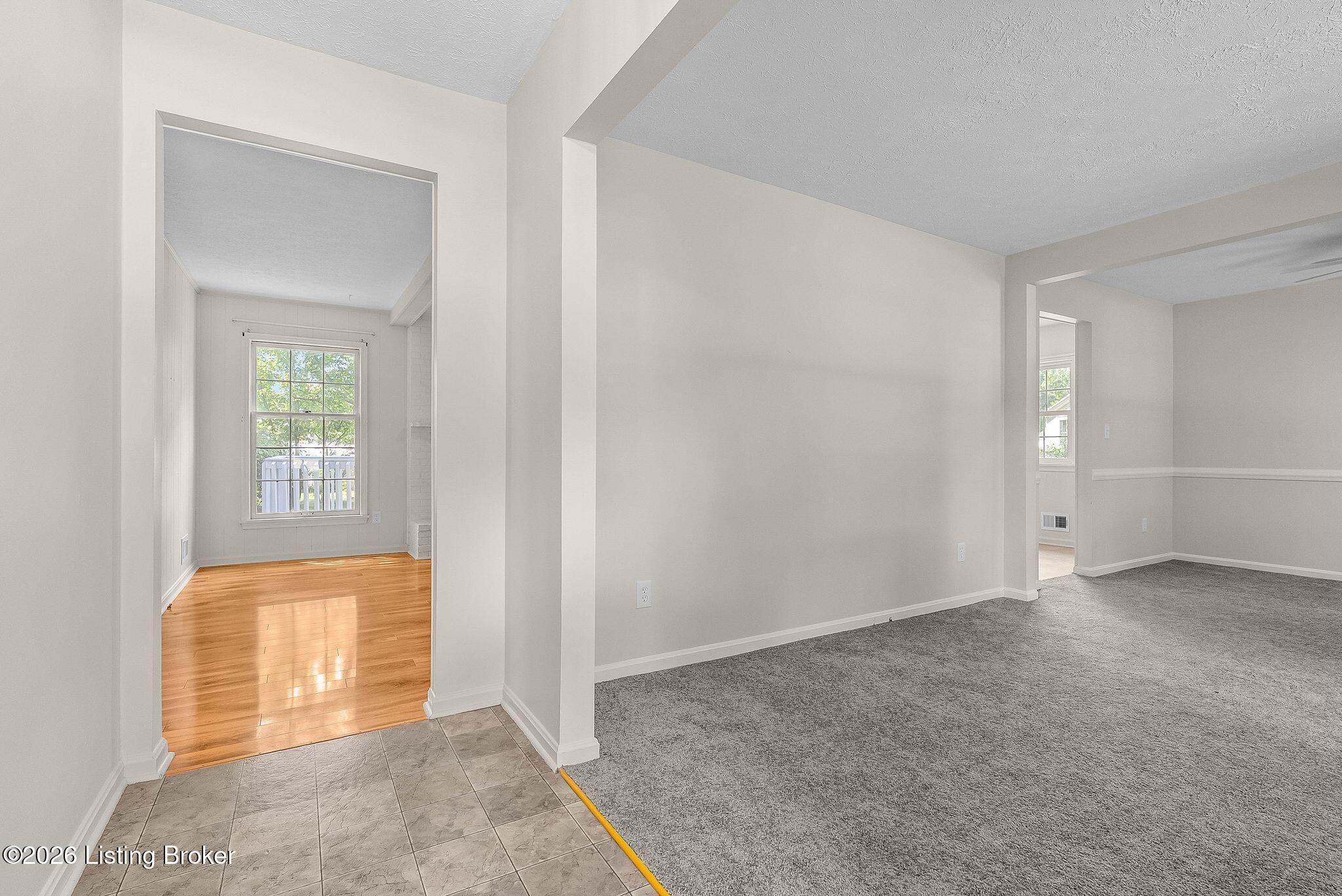 3812 Modesto Road Louisville, KY 40299 - Photo 6 of 51 3812 Modesto Rd (2 of 37)