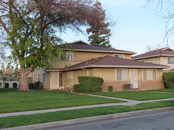 $125,000 | 4960 North Holt Avenue, Unit 103, Fresno, CA 93705