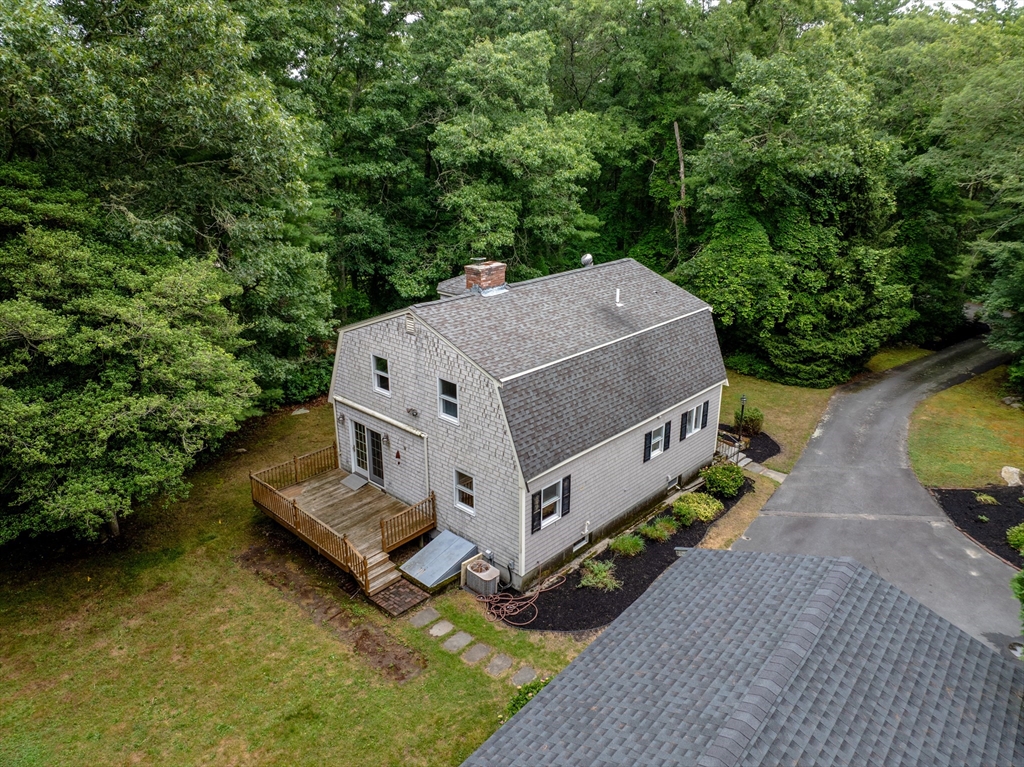 7 Holly Pond Road Marion, MA 02738 - Photo 12 of 42 Gallery Image 12