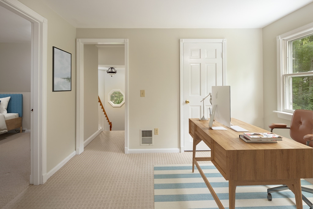 7 Holly Pond Road Marion, MA 02738 - Photo 25 of 42 Gallery Image 25