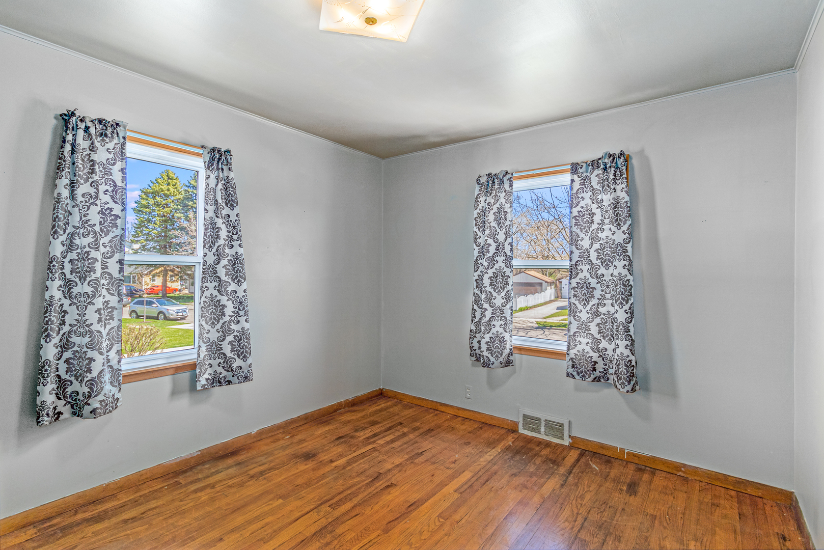 138 Riverside Drive Montgomery, IL 60538 - Photo 4 of 10