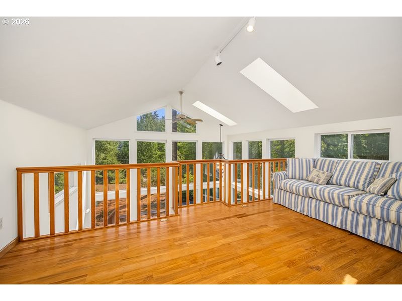 5865 Mercer Lake Road Florence, OR 97439 - Photo 9 of 41 Gallery Image 9