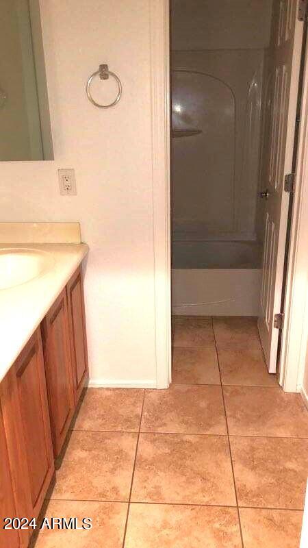 14039 West Country Gables Drive Surprise, AZ 85379 - Photo 20 of 32 a view of bathroom