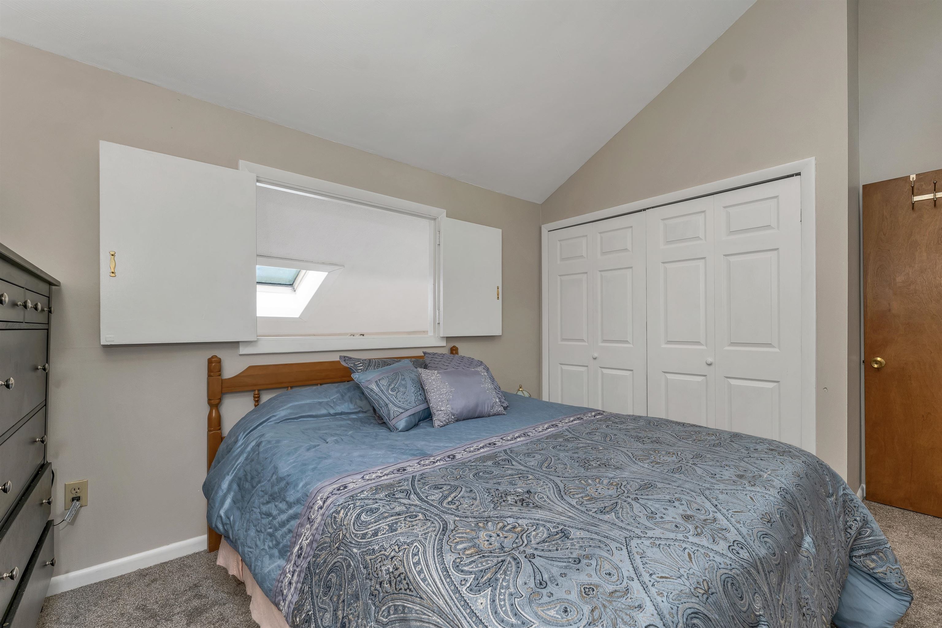88 Donovan Farm Road Campton, NH 03223 - Photo 23 of 60