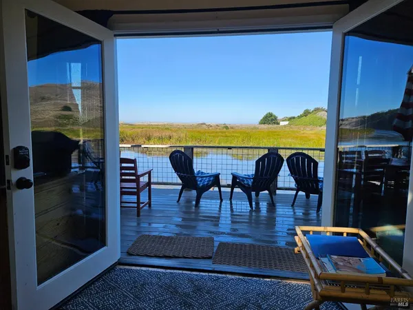 $899,000 | 145 Bean Avenue, Bodega Bay, CA 94923