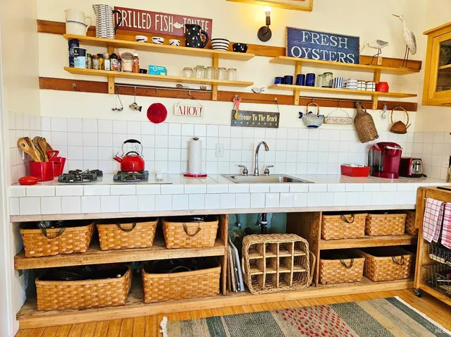 $1,025,000 | 145 Bean Avenue, Bodega Bay, CA 94923