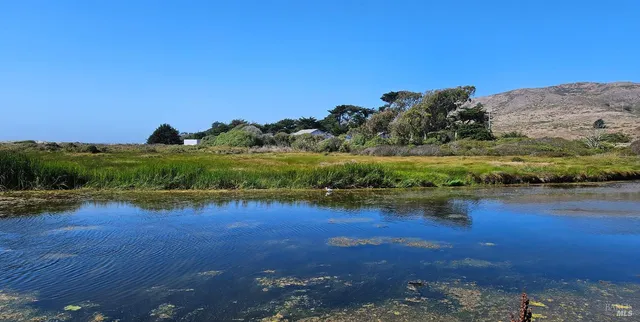 $1,025,000 | 145 Bean Avenue, Bodega Bay, CA 94923