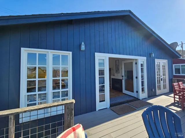 $1,025,000 | 145 Bean Avenue, Bodega Bay, CA 94923