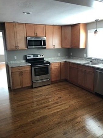 88 Mildred Avenue Springfield, MA 01104 - Photo 8 of 12 Gallery Image 8