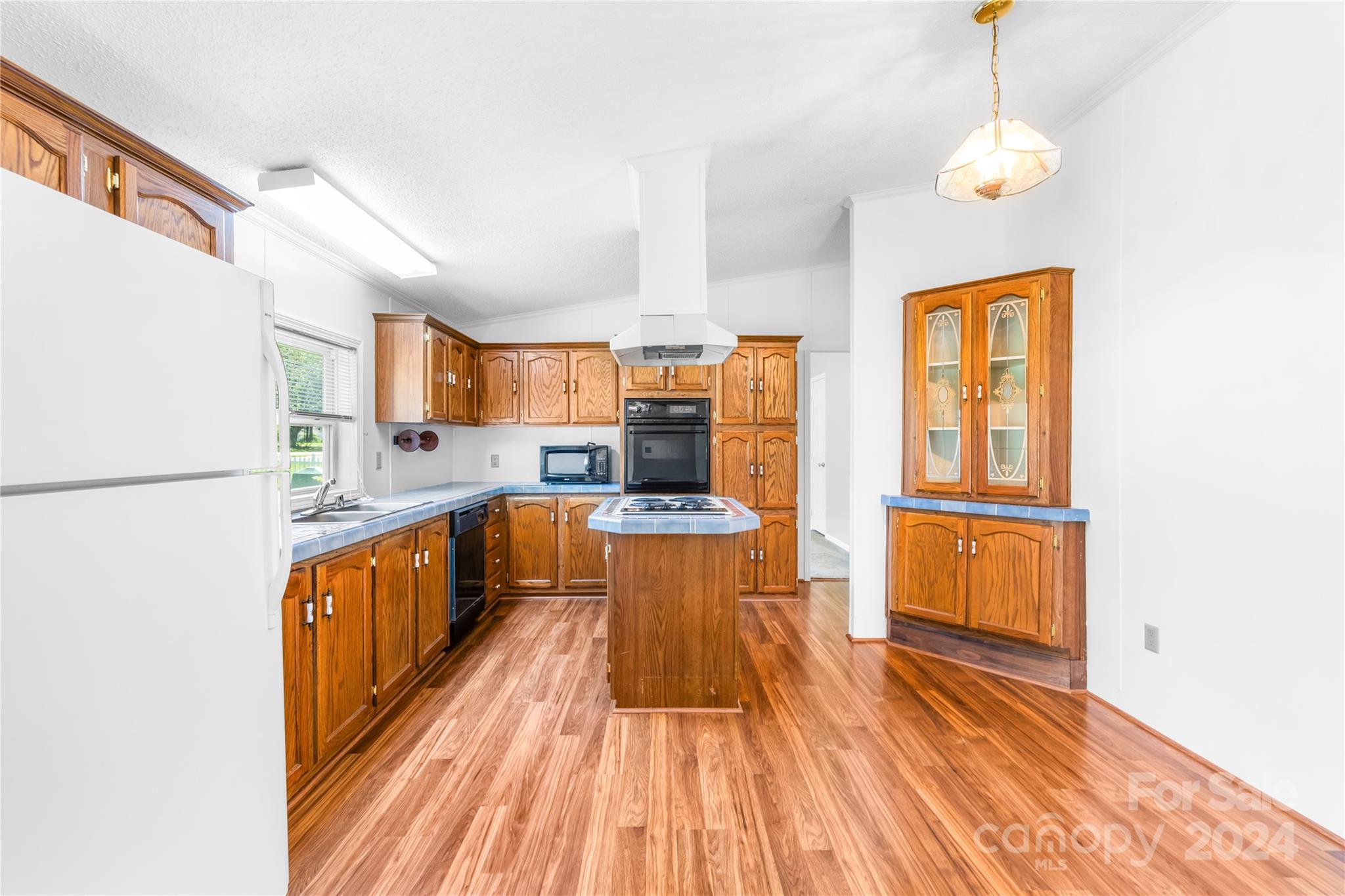 396 Faith Road Mooresville, NC 28115 - Photo 10 of 26 Gallery Image 10