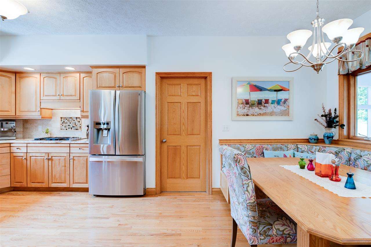 3601 Bluff Ridge Road Traverse City, MI 49686 - Photo 13 of 59 1789093-12.JPG