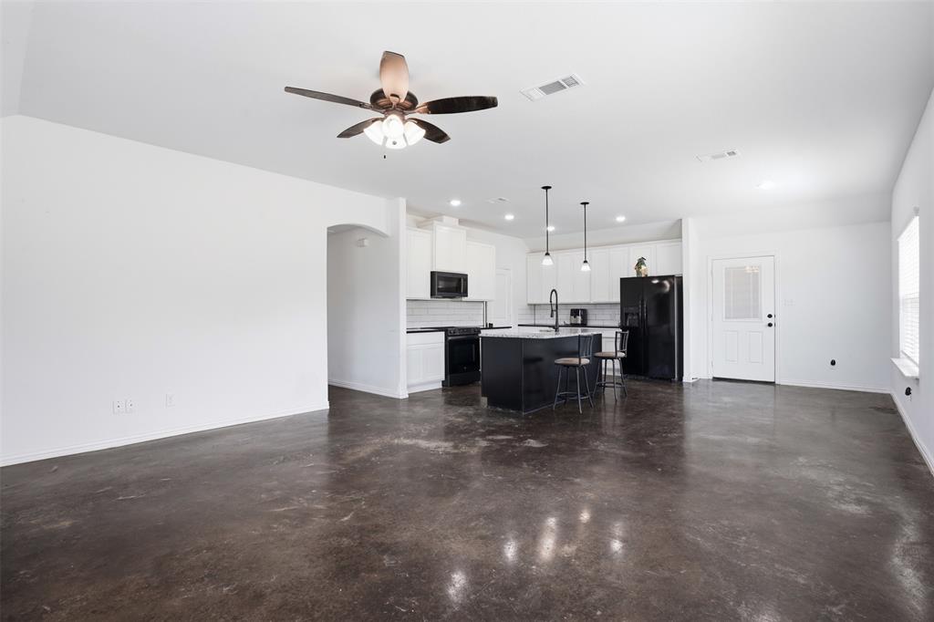3809 Pine Road Poolville, TX 76487 - Photo 11 of 25 Gallery Image 11
