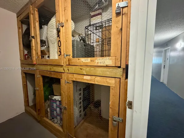 $2,475 | 2741 Taft Street, Unit 404, Hollywood, FL 33020