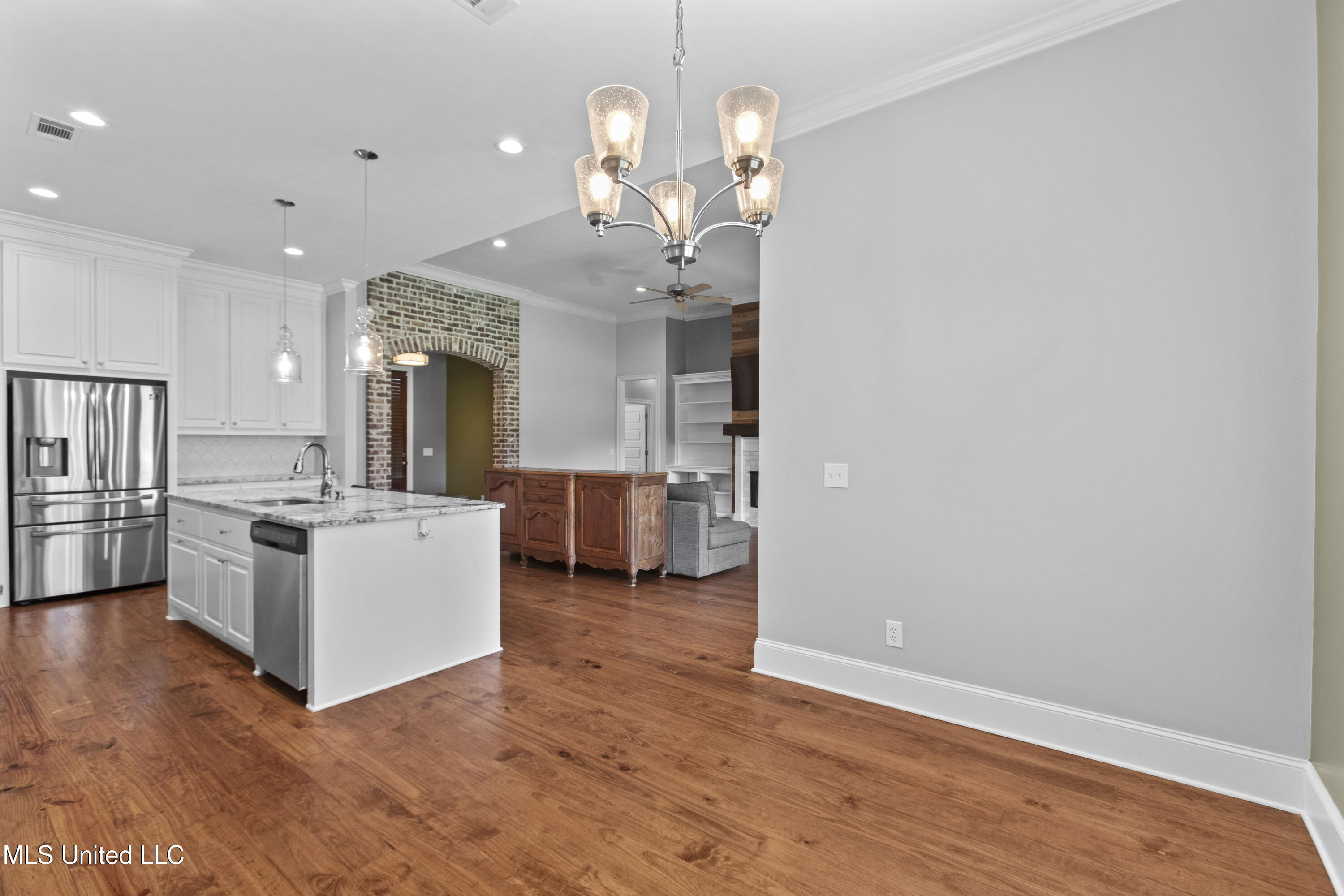 174 Falls Crossing Madison, MS 39110 - Photo 16 of 34 174 Falls Crossing-16