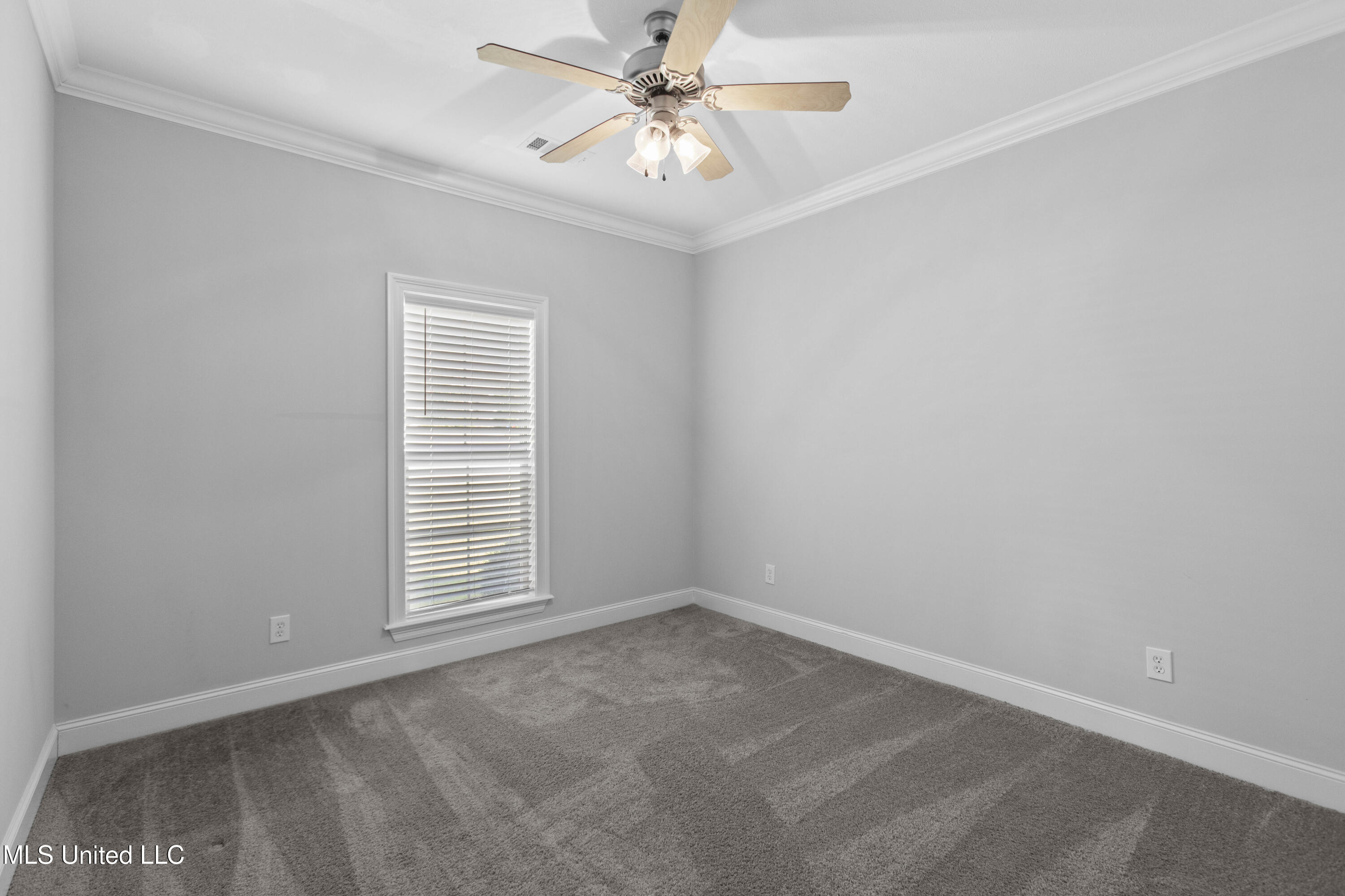 174 Falls Crossing Madison, MS 39110 - Photo 26 of 34 174 Falls Crossing-28