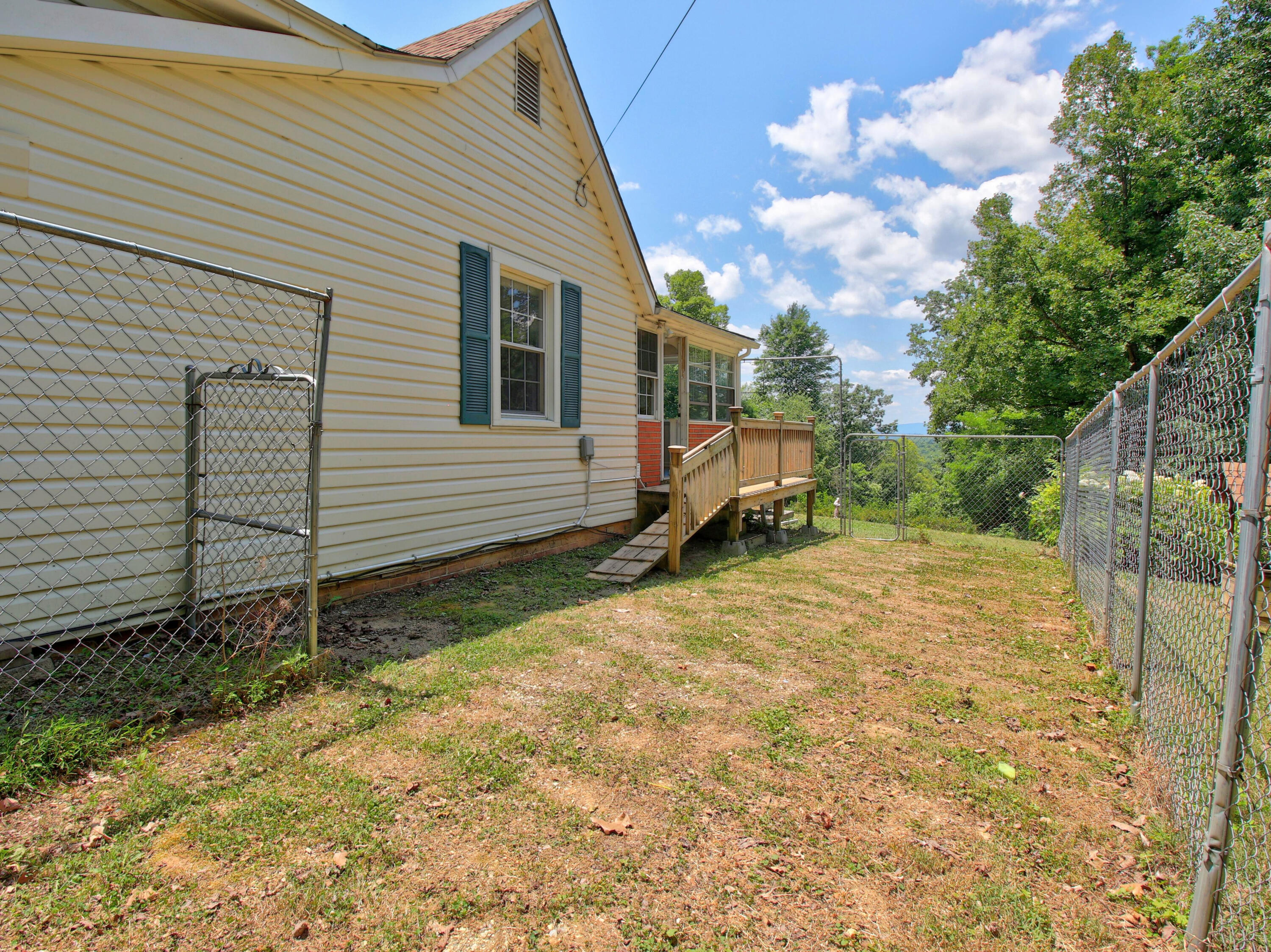 937 Waidsboro Road Ferrum, VA 24088 - Photo 40 of 48 IMG_6977