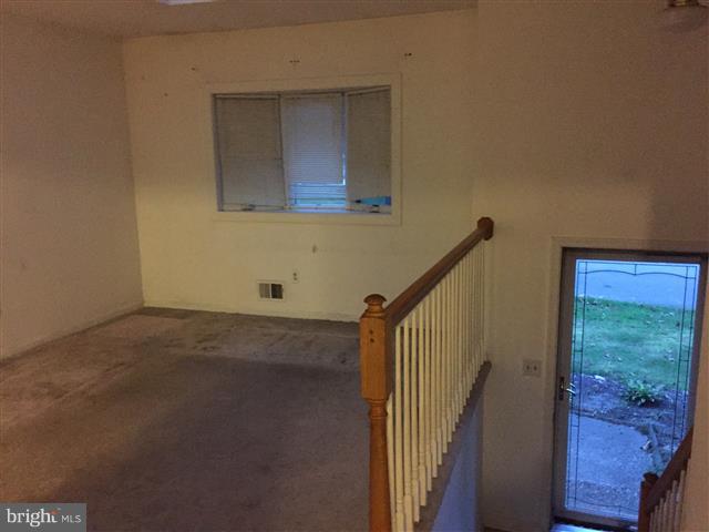166 Dundee Road Severna Park, MD 21146 - Photo 5 of 25 a view of stairs and small yard