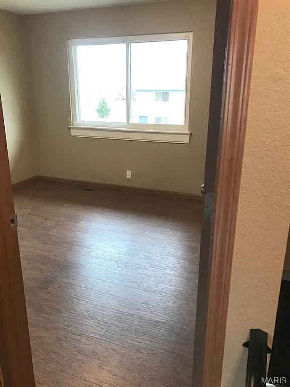 18 Sarpy Road, Unit D Belleville, IL 62221 - Photo 13 of 14 Gallery Image 13
