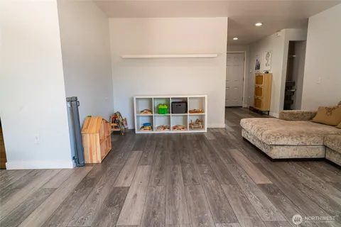 $599,950 | 27830 121st Place Southeast, Kent, WA 98030
