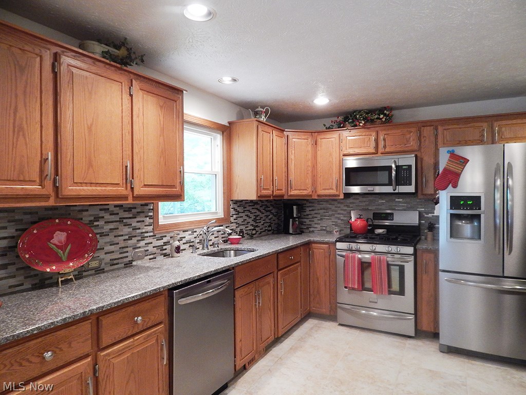 2740 Remsen Road Medina, OH 44256 - Photo 6 of 18 Gallery Image 6