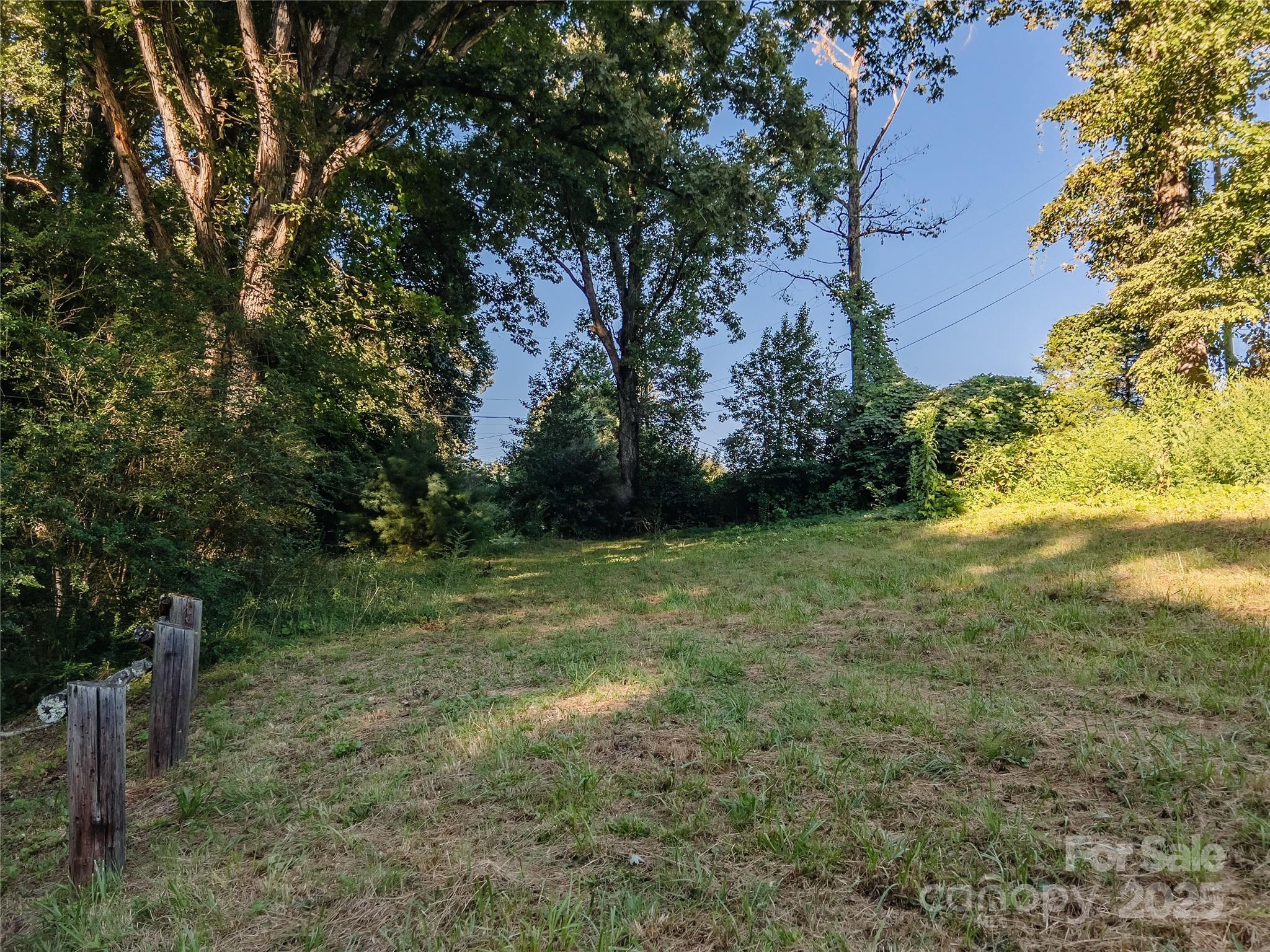 0 Franklin Grove Church Road Bryson City, NC 28713 - Photo 2 of 16 a view of outdoor space and yard