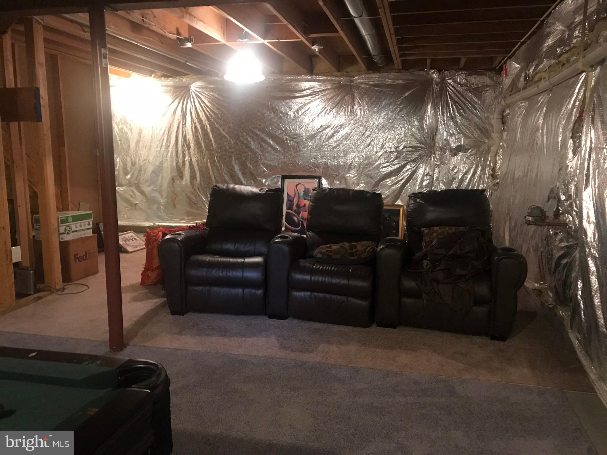 25 Bancroft Road New Castle, DE 19720 - Photo 31 of 33 Basement Furniture