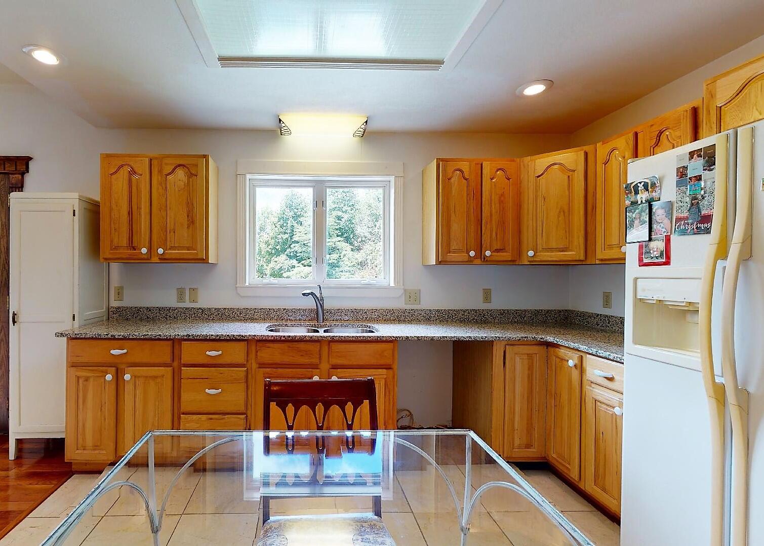 840 Bandy Road Greeneville, TN 37743 - Photo 11 of 69 Kitchen