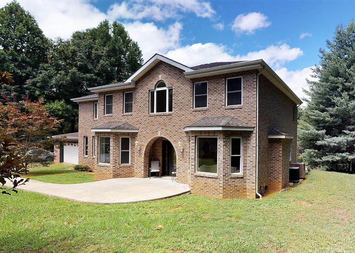 840 Bandy Road Greeneville, TN 37743 - Photo 2 of 69 Side