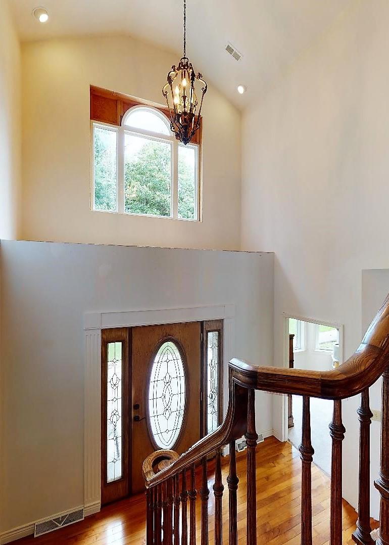 840 Bandy Road Greeneville, TN 37743 - Photo 34 of 69 Two Story Foyer