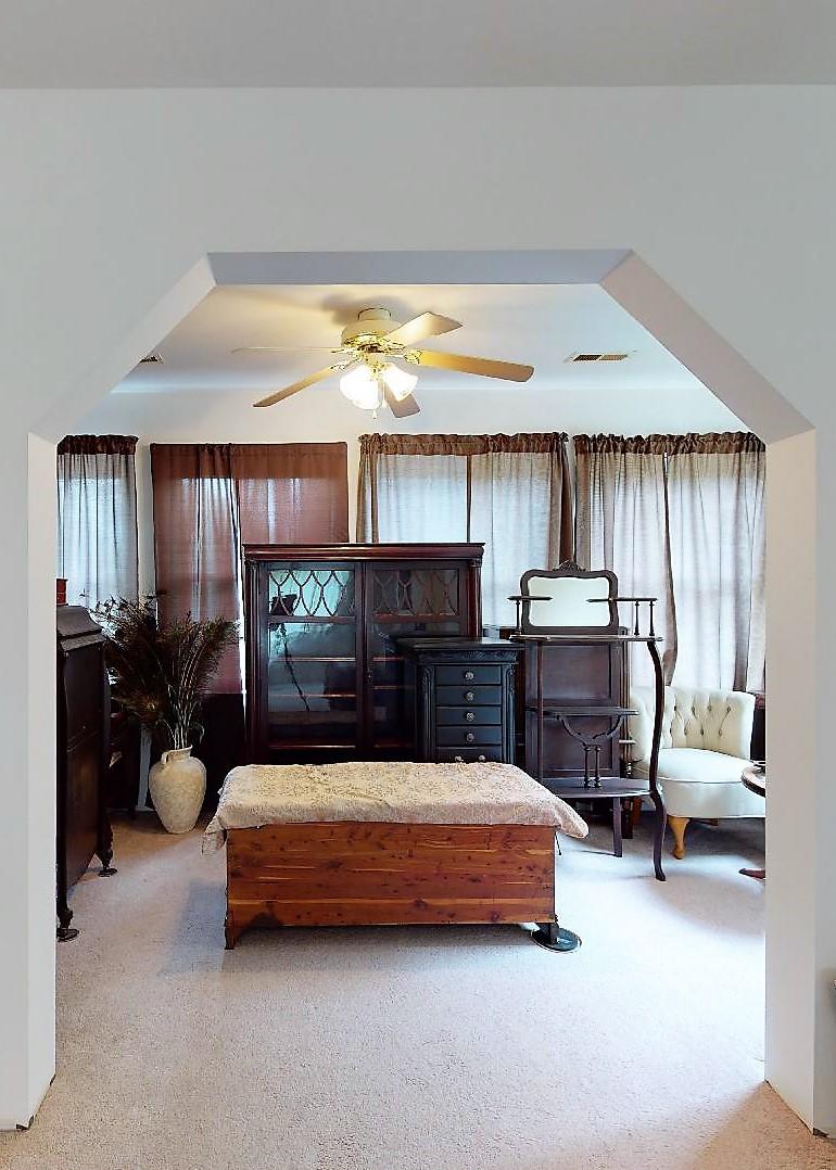 840 Bandy Road Greeneville, TN 37743 - Photo 53 of 69 Master Sitting Area