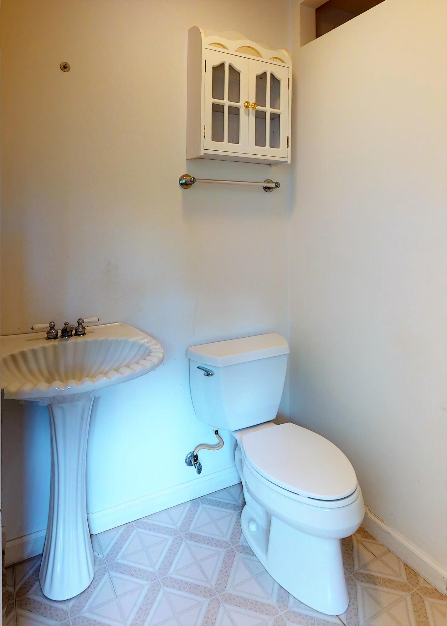 840 Bandy Road Greeneville, TN 37743 - Photo 56 of 69 Master Bath Private Toilet Room