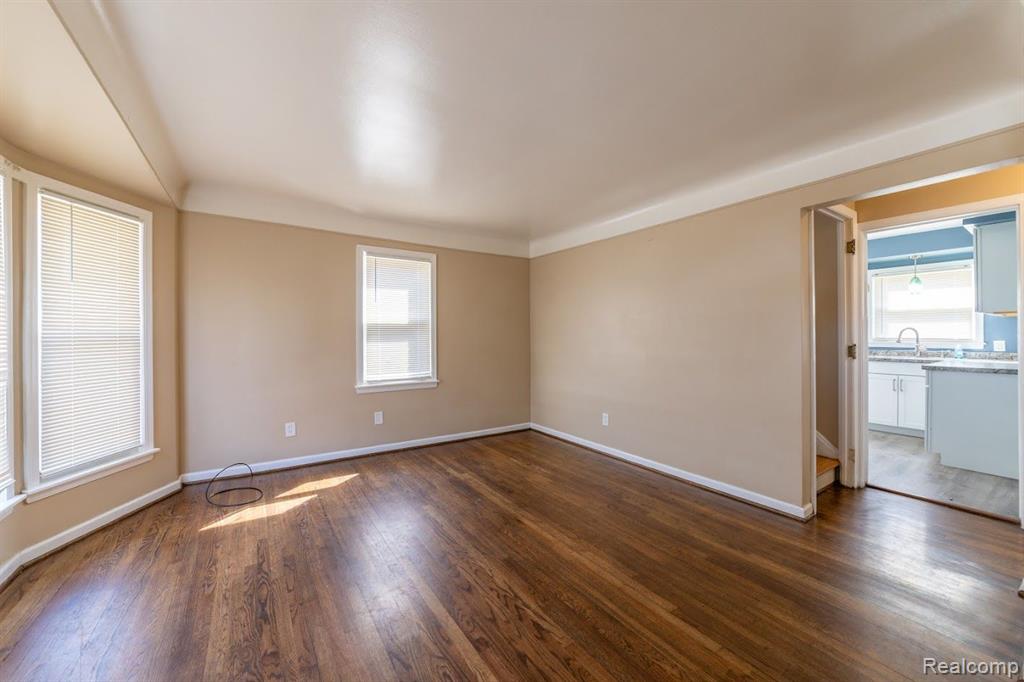620 Arlington Street Inkster, MI 48141 - Photo 4 of 18 Gallery Image 4