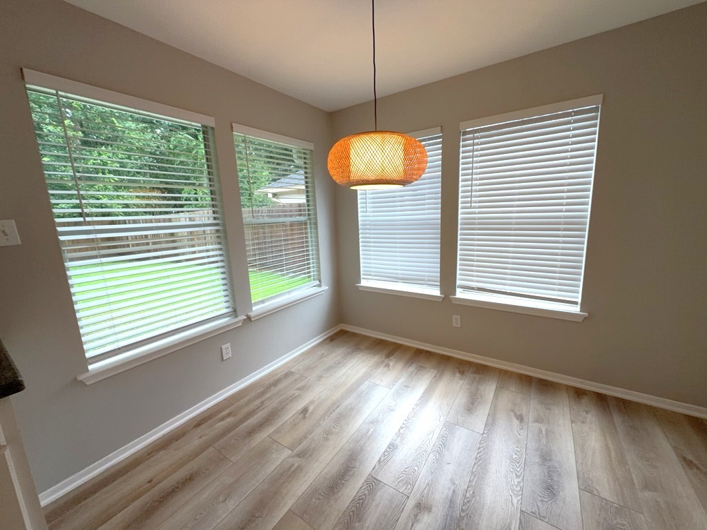 2106 Lexington Woods Drive Spring, TX 77373 - Photo 12 of 27