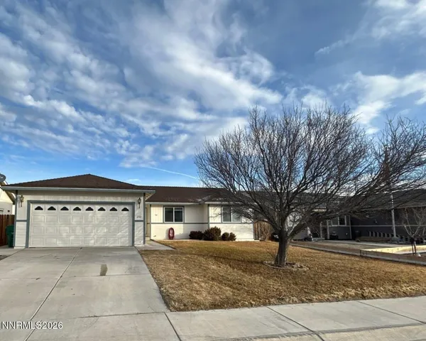 $1,800 | 250 Emigrant Way, Fernley, NV 89408
