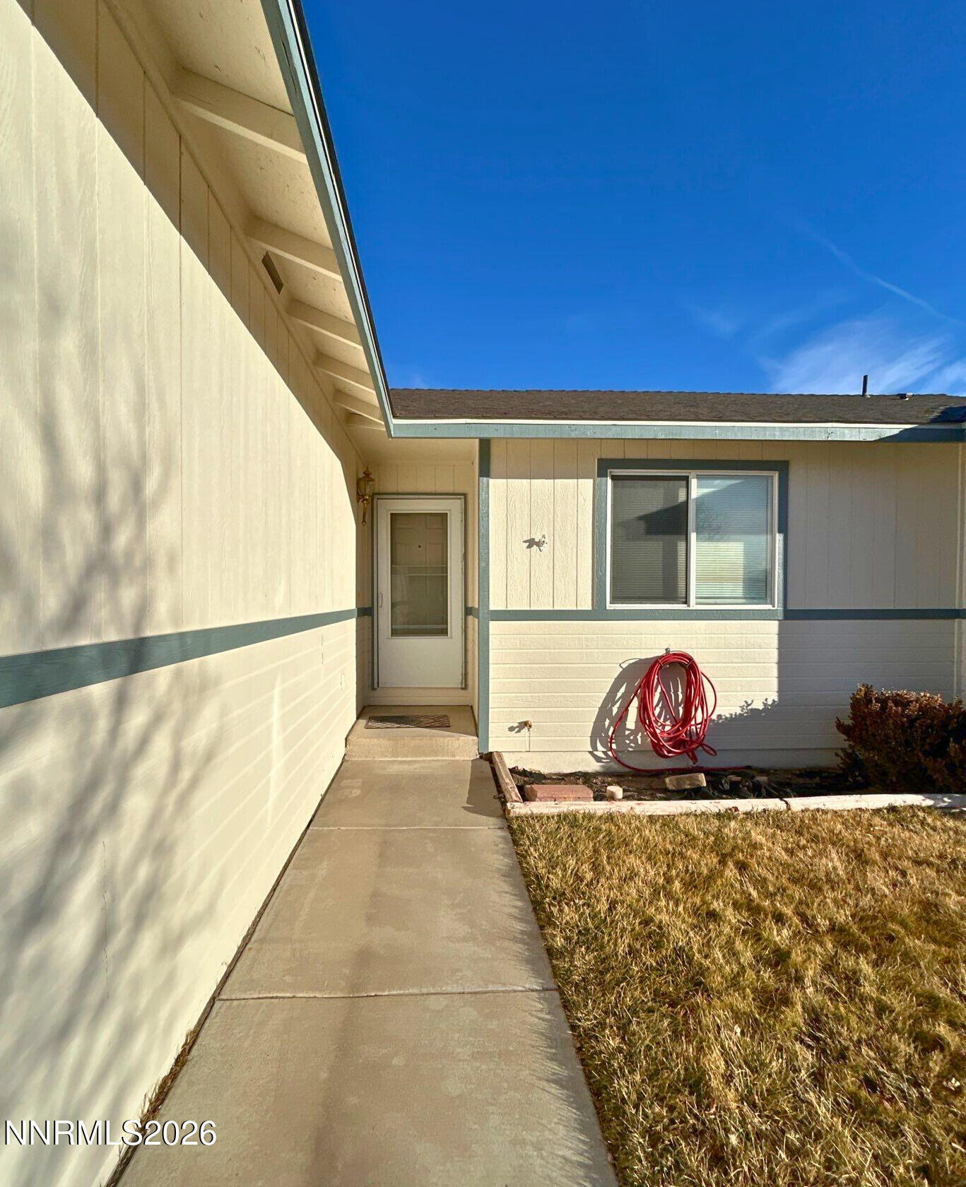 250 Emigrant Way Fernley, NV 89408 - Photo 2 of 19 61292e13-ee9b-480f-8e38-6a184cb4dcea